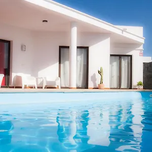 El Jardin De Juanita - Playa Blanca (Lanzarote)